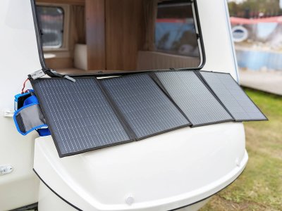 Solar-Panel-on-Storage-Box